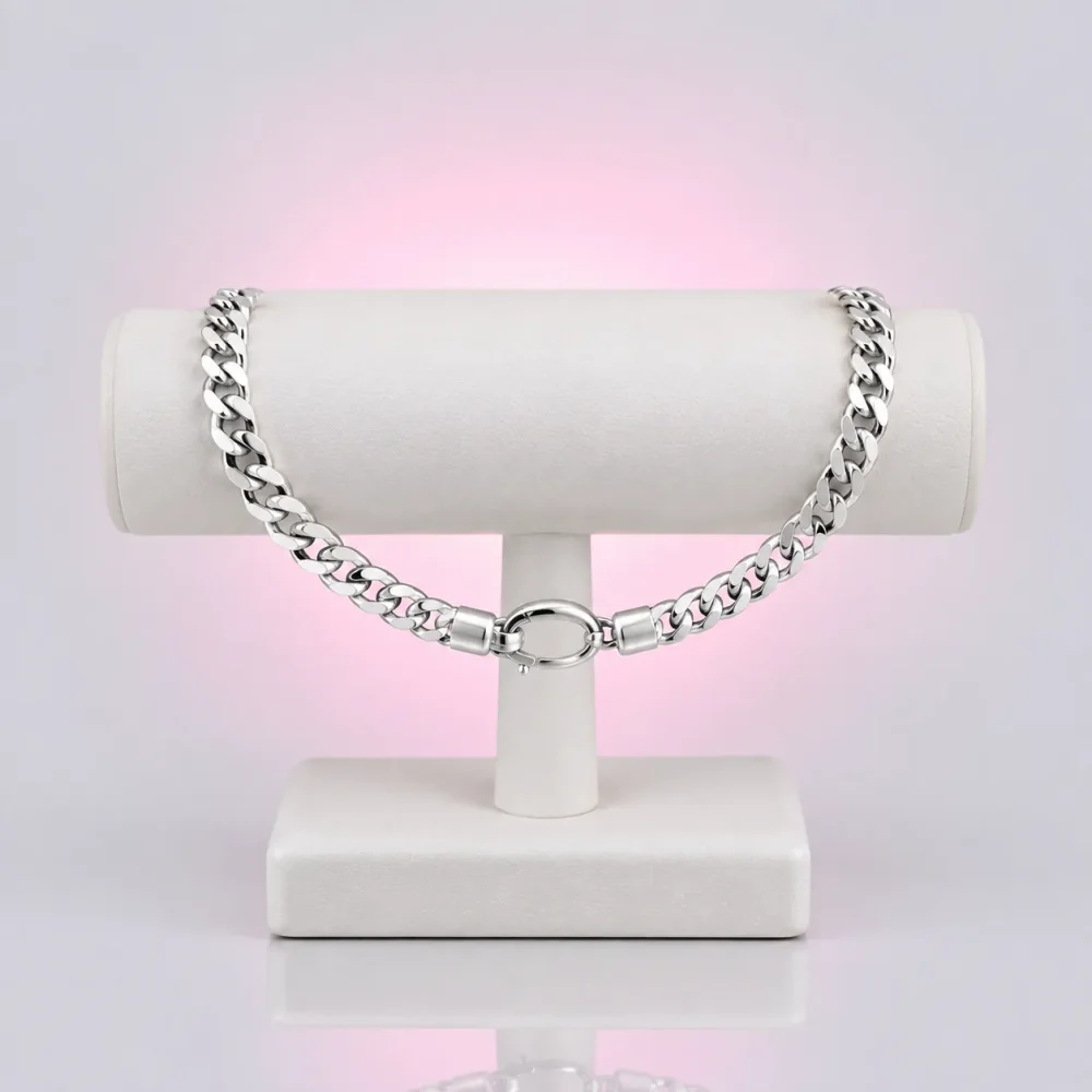 Curb Chain Bracelet, front view