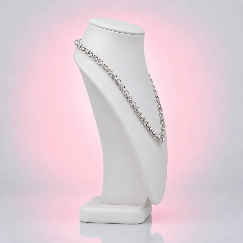 Rolo Chain Necklace, side view
